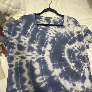 Old Navy Tie-Dye Short Sleeve Tee - Blue and White
